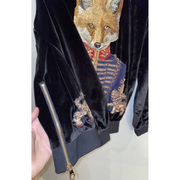 Dolce and Gabbana  Black Velvet Royal Fox Sweatshirt   IT 52 - Picture 7 of 9